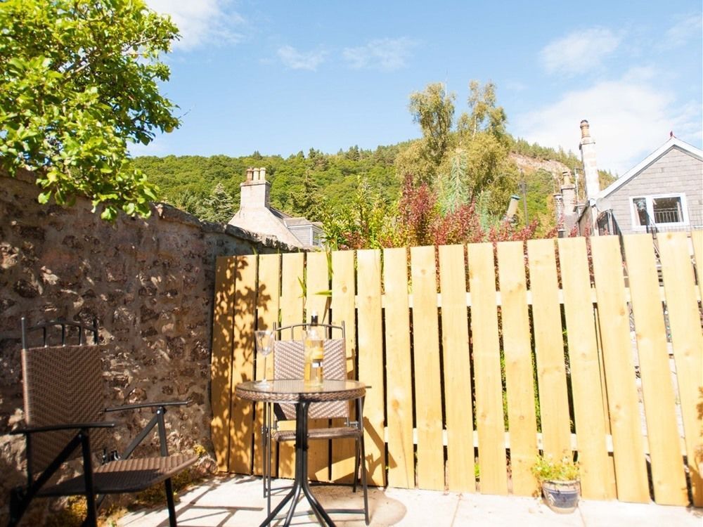 Glenernan Self Catering Cottages Ballater Exterior foto